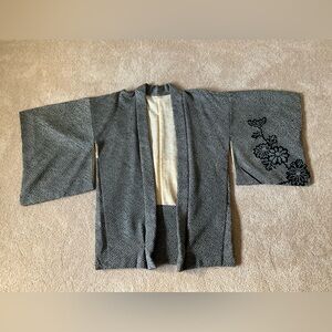EUC Elegant Vintage Gray/Black Women's Kimono Jacket OS 100% Silk
